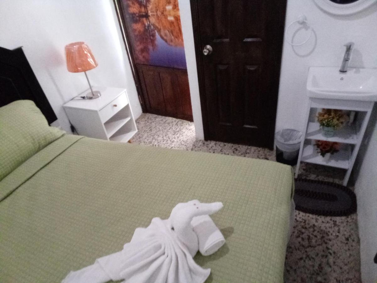 Seven Days Hotel Сан-Педро-Сула Экстерьер фото